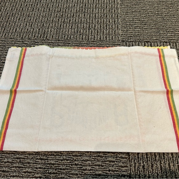 Catstudio Embroidered & Silkscreened Pennsylvania Dish Towel -- New - Picture 5 of 7